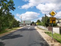 06Wyremontowana droga powiatowa w miejscowowci Lutowo