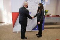 Zdjęcie z uroczystości wręczenia stypendiów
