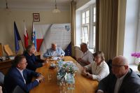 Uroczyste podpisanie umowy