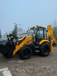 odbiór koparko-ładowarki