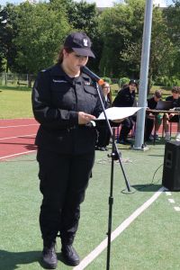 uroczystość wręczenia certyfikatów ukończenia profilu policyjnego