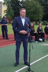 uroczystość wręczenia certyfikatów ukończenia profilu policyjnego