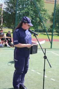 uroczystość wręczenia certyfikatów ukończenia profilu policyjnego