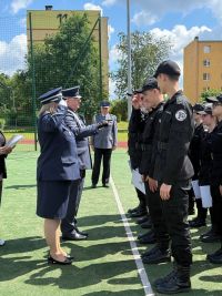 uroczystość wręczenia certyfikatów ukończenia profilu policyjnego