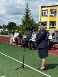 uroczystość wręczenia certyfikatów ukończenia profilu policyjnego