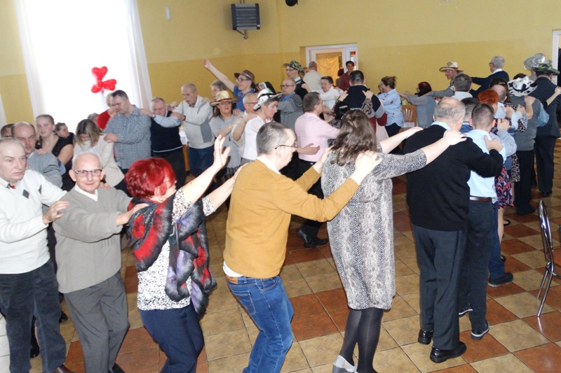 Zabawa Walentynkowa DPS Suchorączek