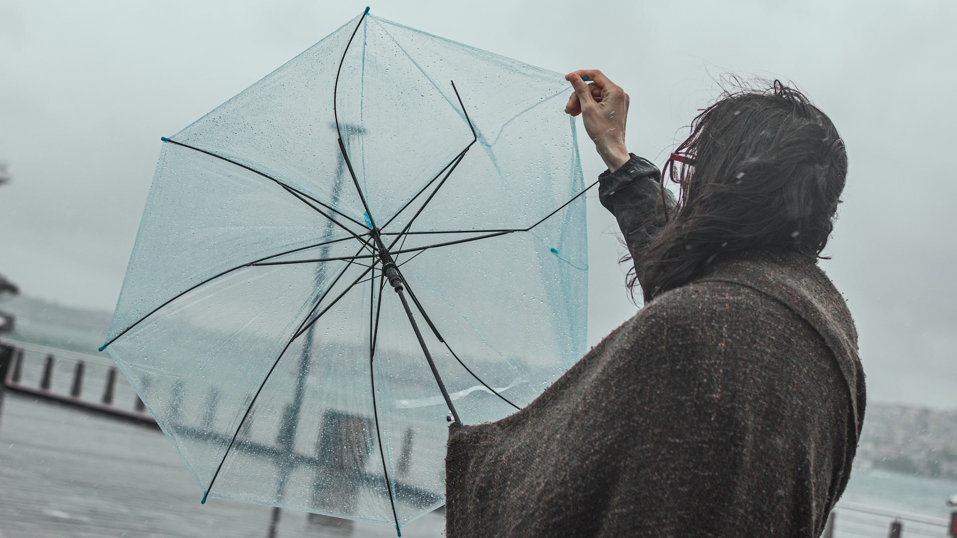 Ostrzeżenia meteorologiczne: silny wiatr