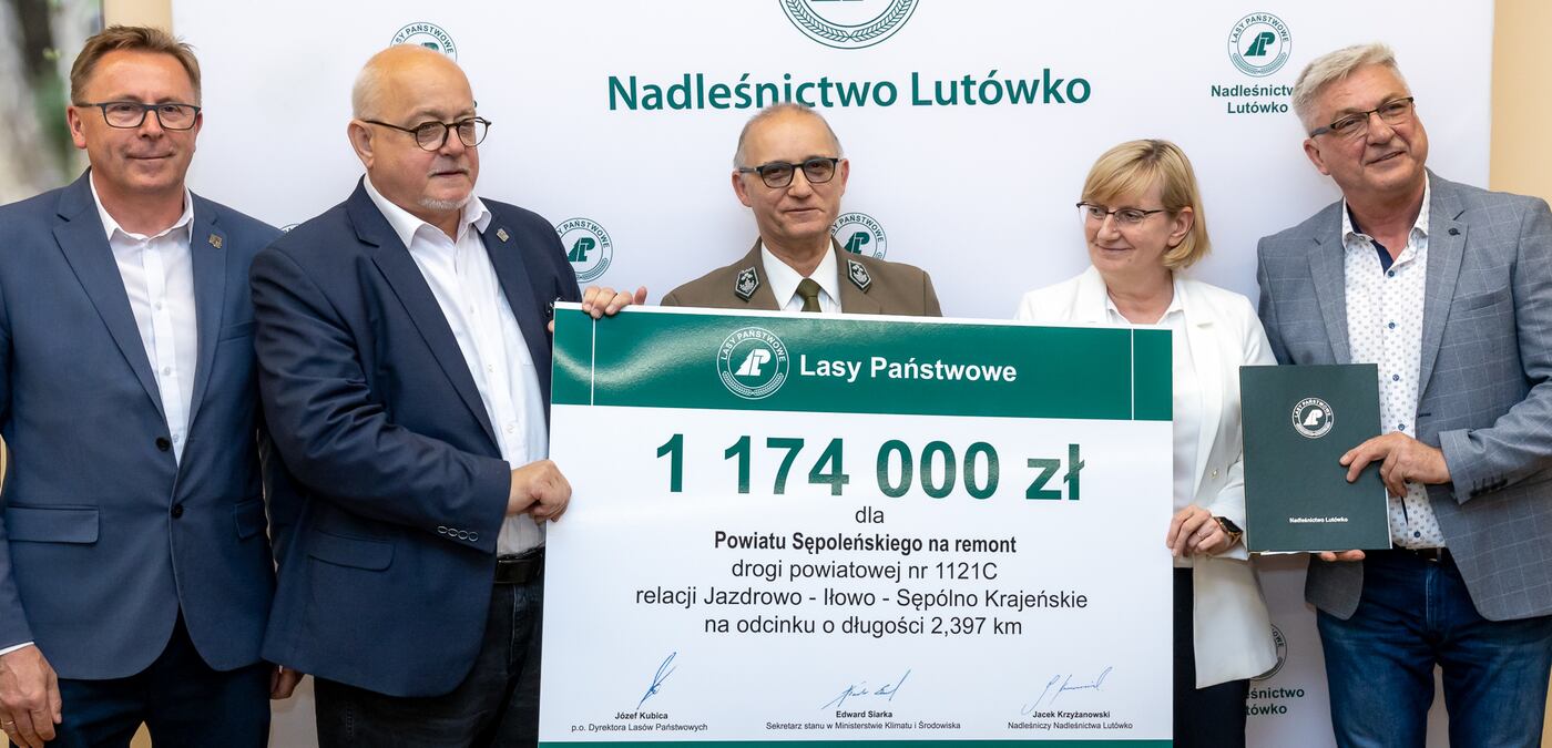 Przekazanie środków finansowych na remont drogi powiatowej Jazdrowo - Iłowo - Sępólno Krajeńskie