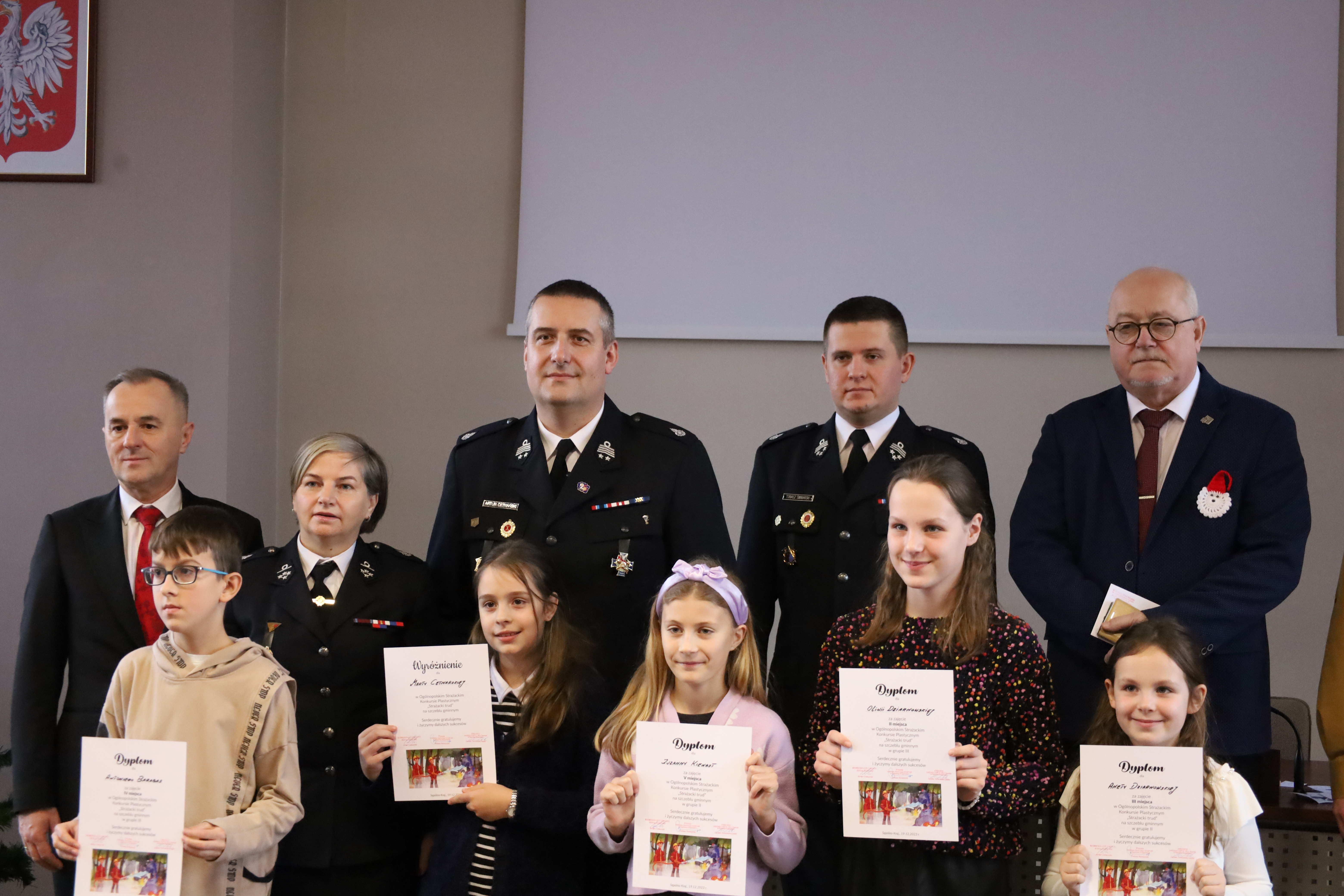 STRAŻACKI KONKURS PLASTYCZNY NA SZCZEBLU POWIATOWYM