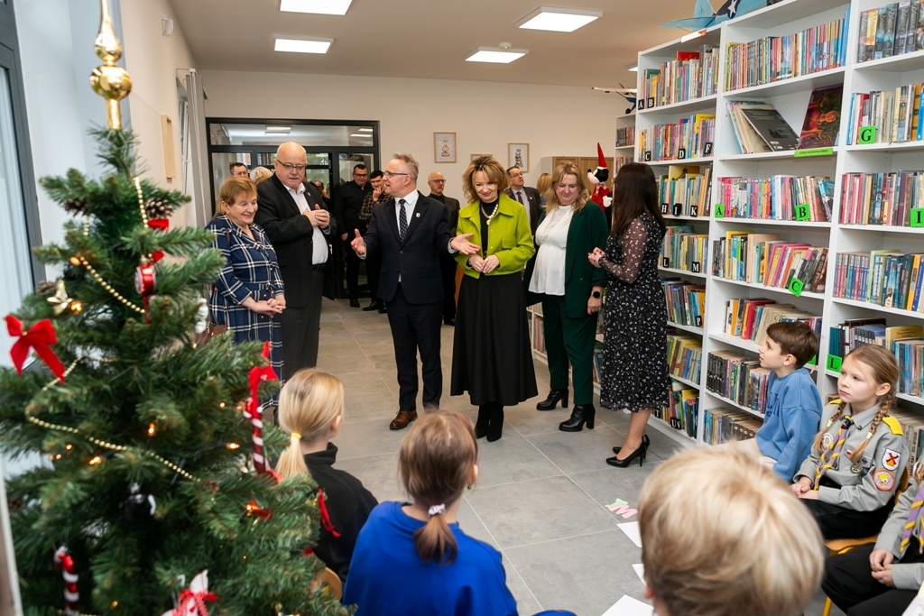 Otwarcie skrzydła bibliotecznego w Bibliotece - Domu Kultury w Sośnie