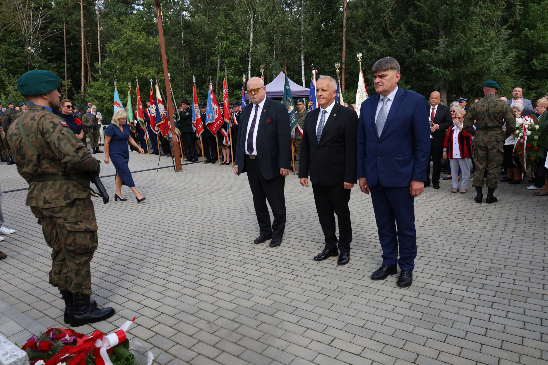 Karolewo - Uroczystość upamiętniająca ofiary II wojny światowej