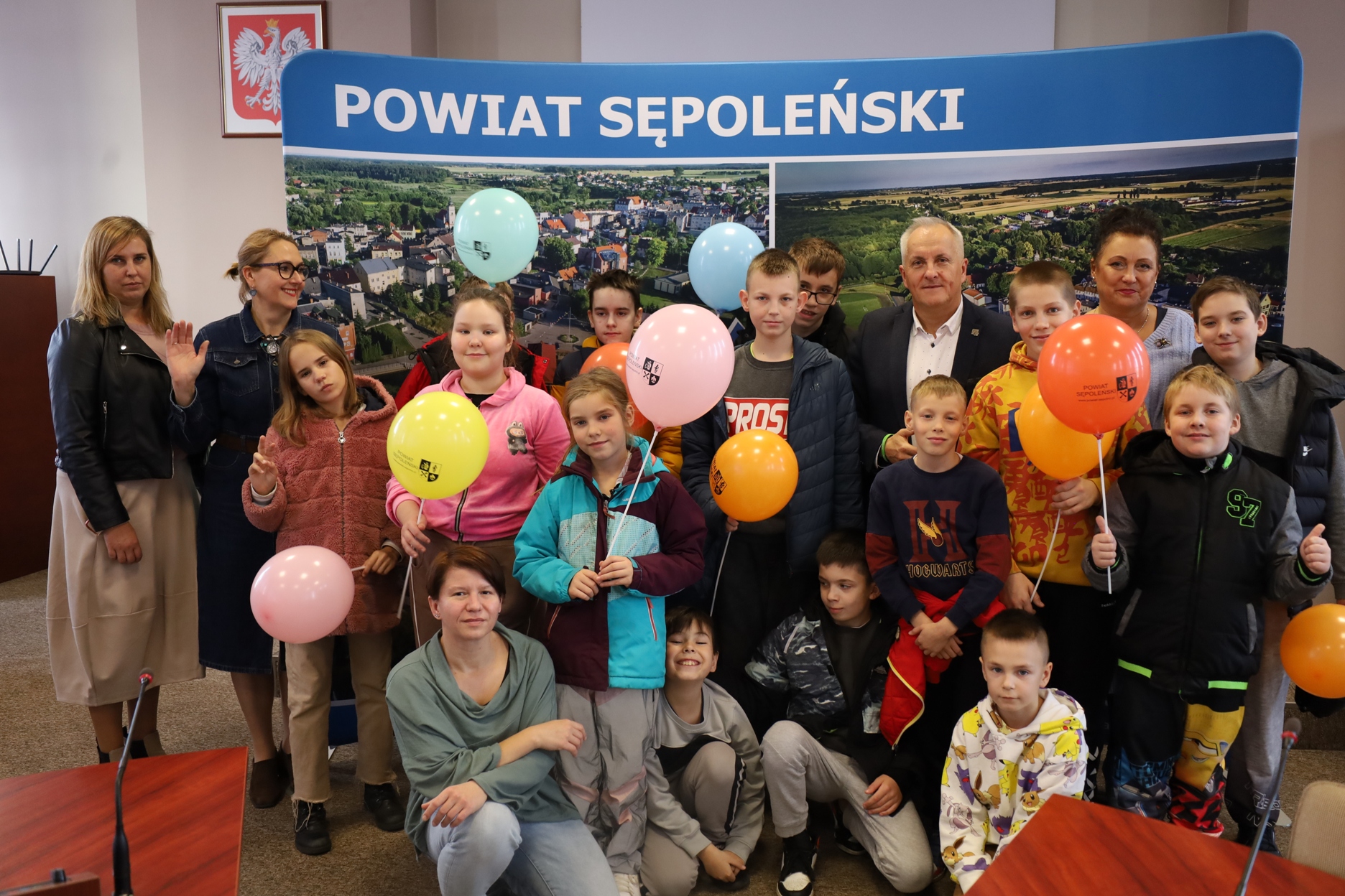 Wizyta uczniów Specjalnego Ośrodka Szkolno-Wychowawczego w Starostwie Powiatowym