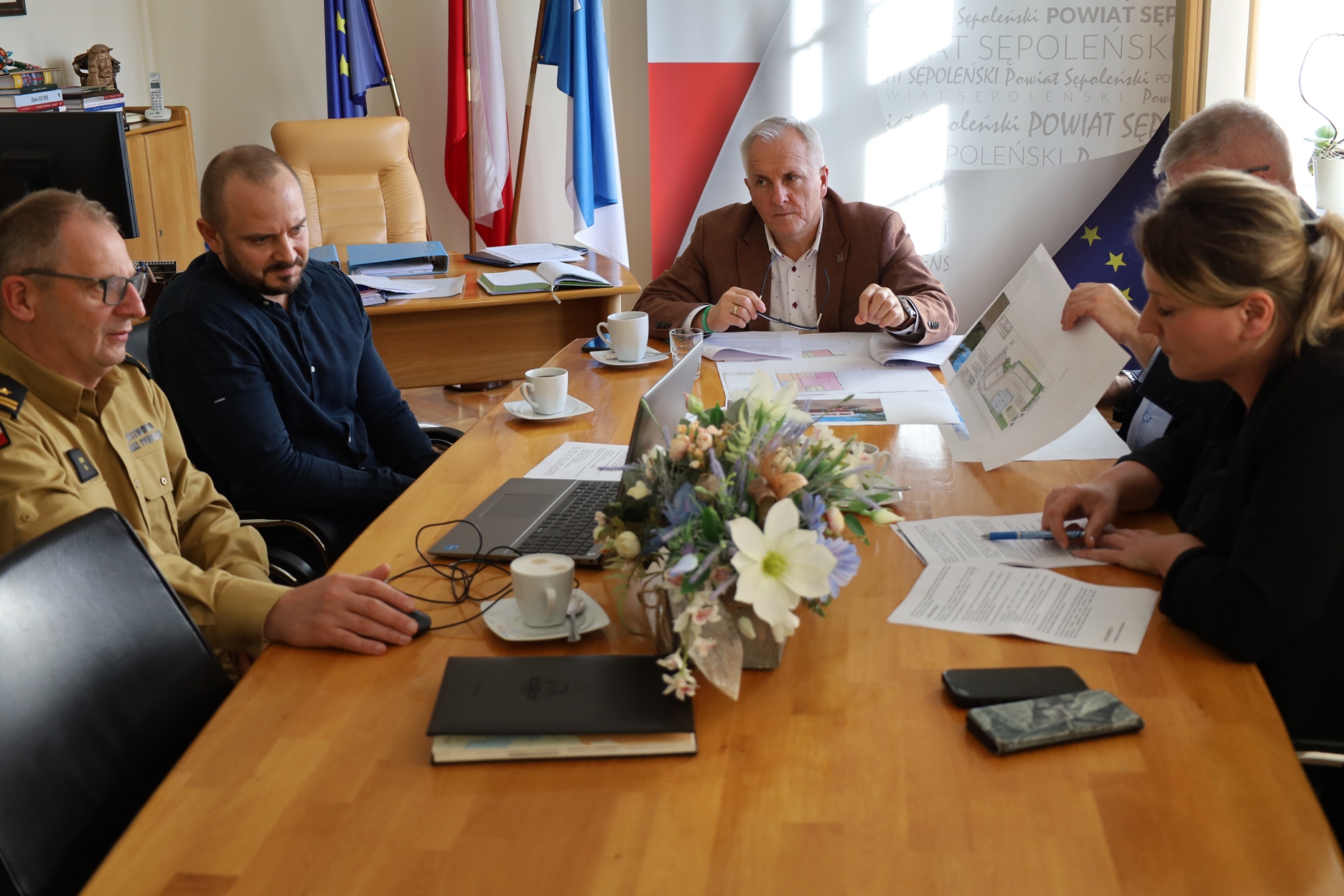 Spotkanie w sprawie budynku magazynowo-ochronnego