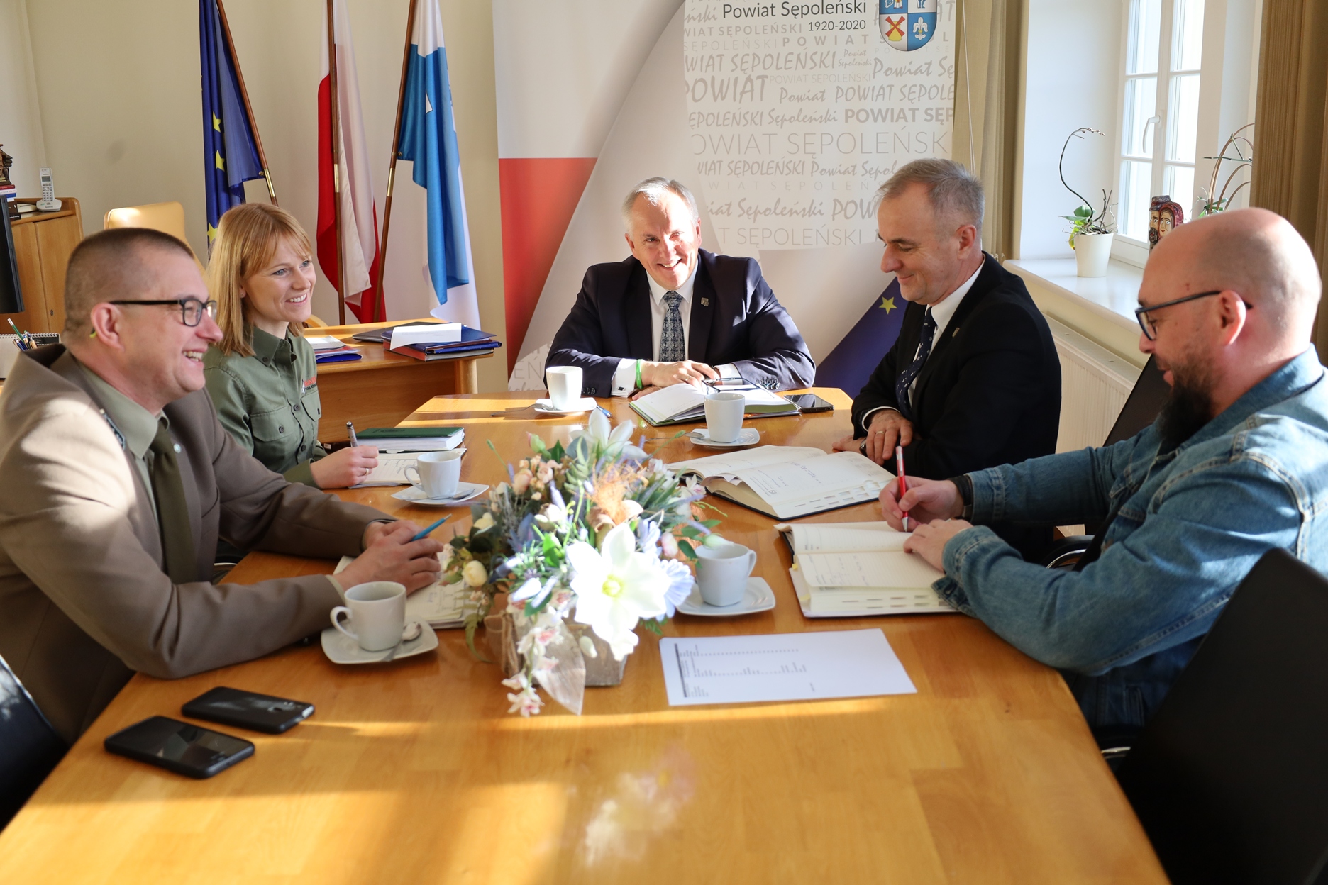 Spotkanie w sprawie kolejnej akcji nasadzeń drzew